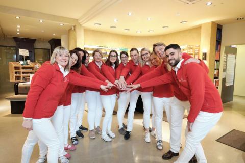 team-sante-barbara-apotheke-by-wolfgang-lehner_xt21844