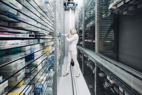 team-sante-activia-apotheke-by-wolfgang-lehner_xt21284 team-sante-activia-apotheke-by-wolfgang-lehner_xt21284